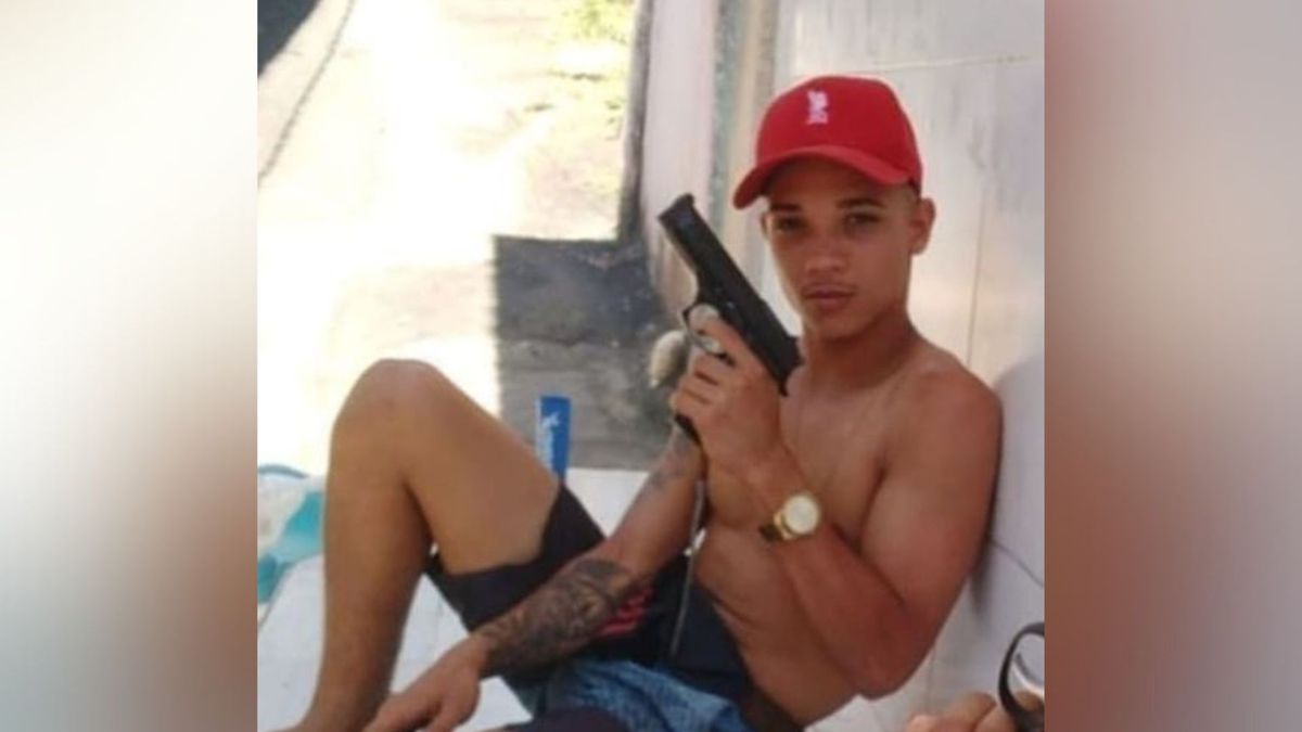 Carlos Eduardo Vieira de Jesus, de 21 anos, morreu durante patrulhamento em Santo Antônio, na Serra.