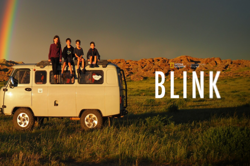 “Blink” transforma a jornada de uma família em uma emocionante celebração da visão e das belezas do mundo (Imagem: Reprodução digital | National Geographic Documentary Films)