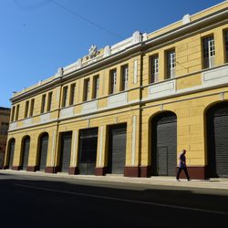 Vista externa do Mercado da Capixaba, no Centro de Vitória