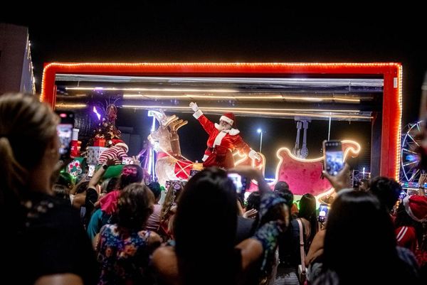 Coca-Cola retoma as icônicas caravanas de Natal e chega ao ES