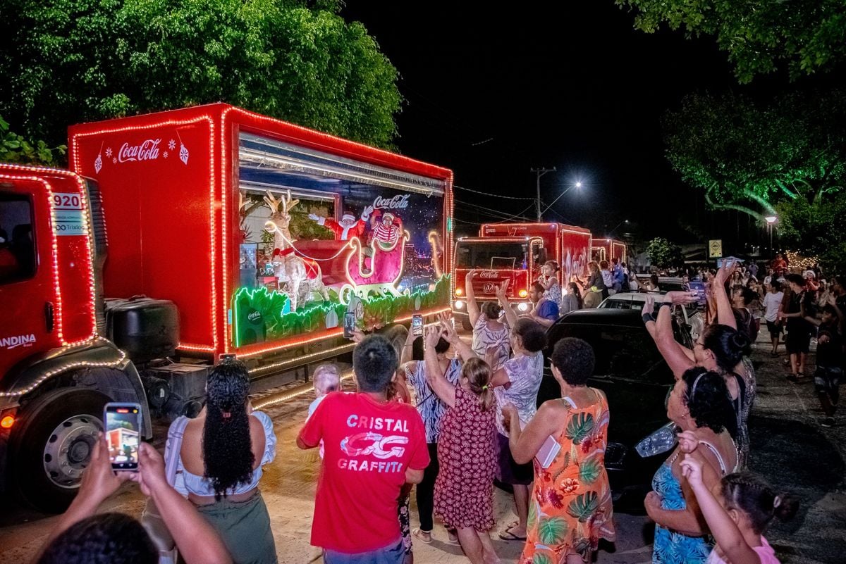 Coca-Cola retoma as icônicas caravanas de Natal e chega ao ES
