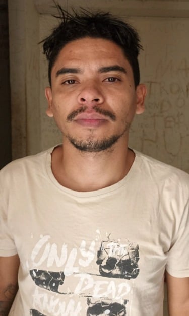 LUCIANO MARTINS CONSTANTINO, 37 por Polícia Civil 