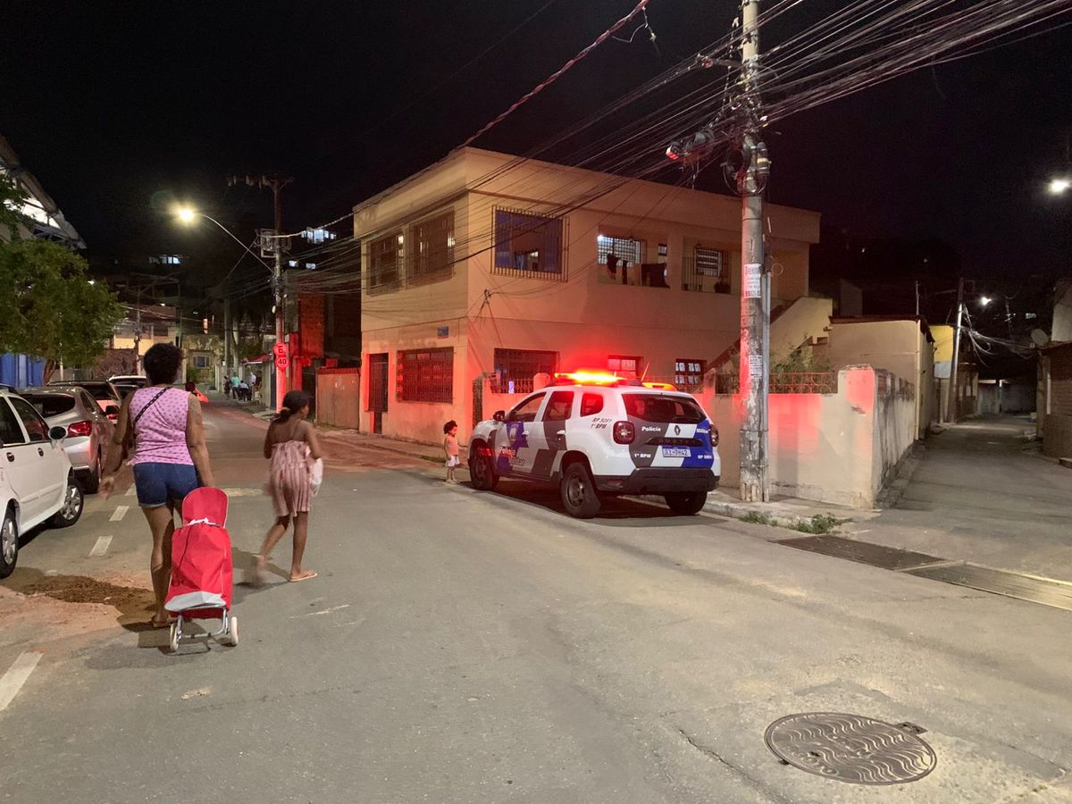 Padaria foi alvo de assalto na Ilha de Santa Maria, em Vitória