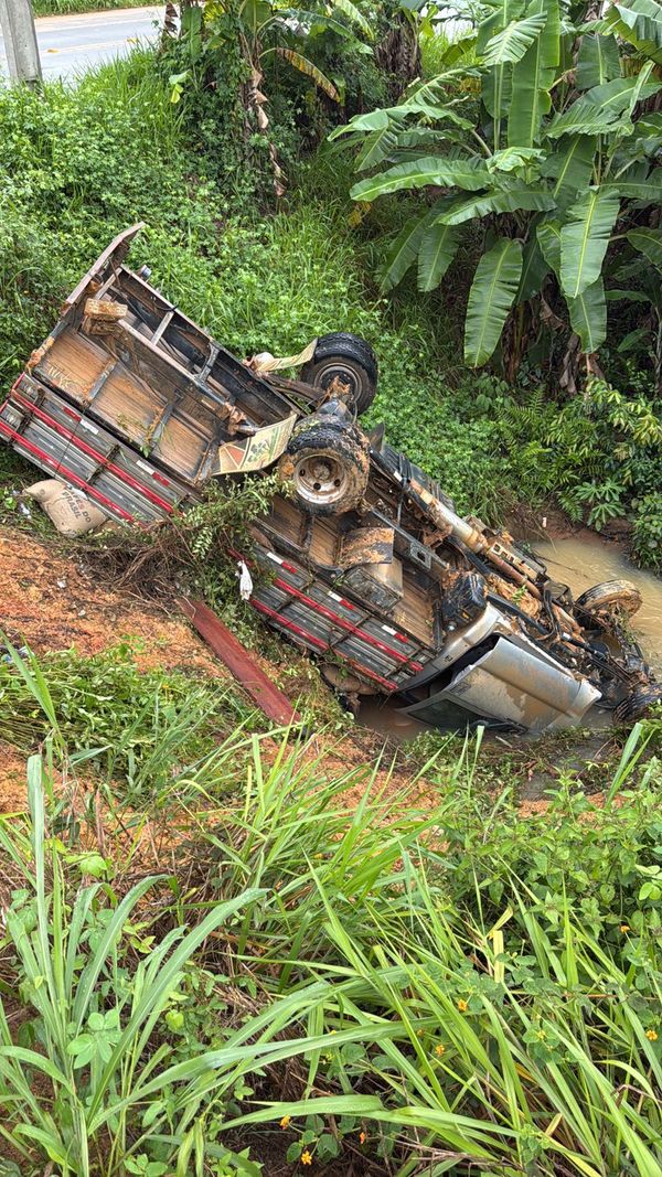 Caminhão roubado é achado por Leitor A Gazeta 