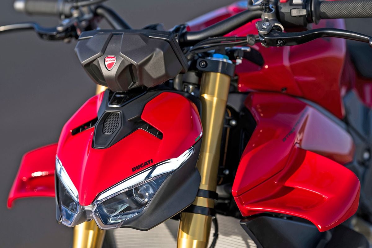 Ducati Streetfighter V4