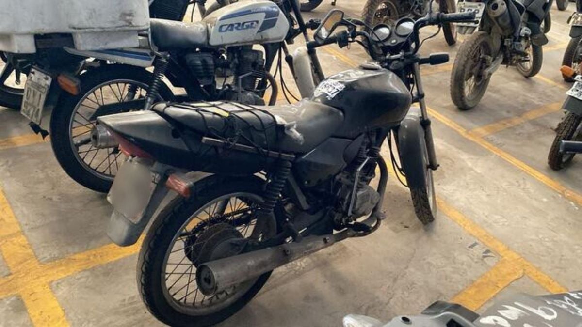 Leilão Detran-ES: Honda Fan por Divulgação Detran-ES