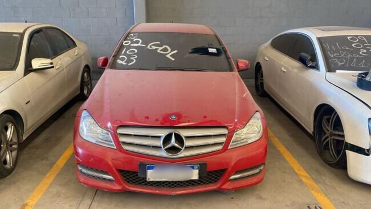 Leilão Detran-ES: Mercedez Benz por Divulgação Detran-ES