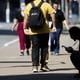 Imagem - Percentual de jovens que não estudam nem trabalham é o menor da história, diz IBGE