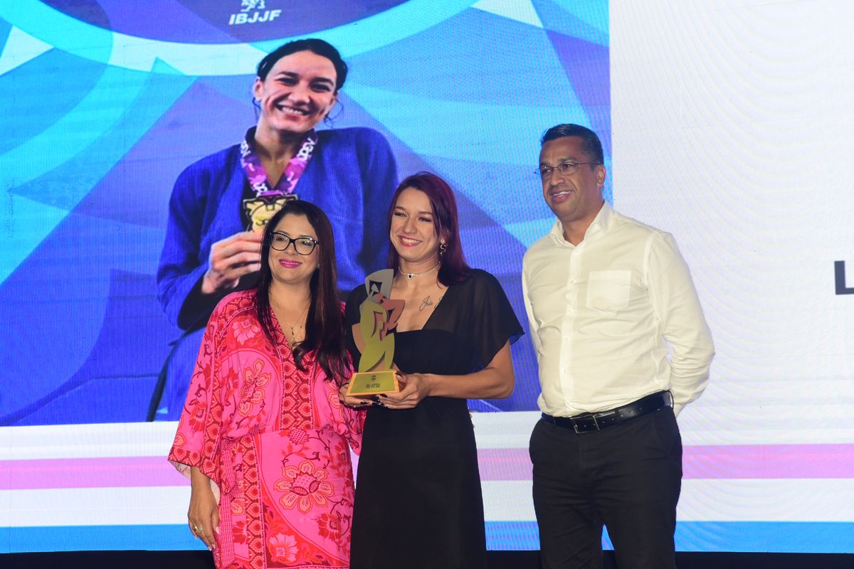 Premiação dos Melhores de 2024 do esporte capixaba, no salão de eventos do Clube Alvares Cabral, Vitória. por Carlos Alberto Silva