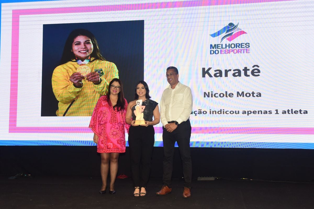 Premiação dos Melhores de 2024 do esporte capixaba, no salão de eventos do Clube Alvares Cabral, Vitória. por Carlos Alberto Silva