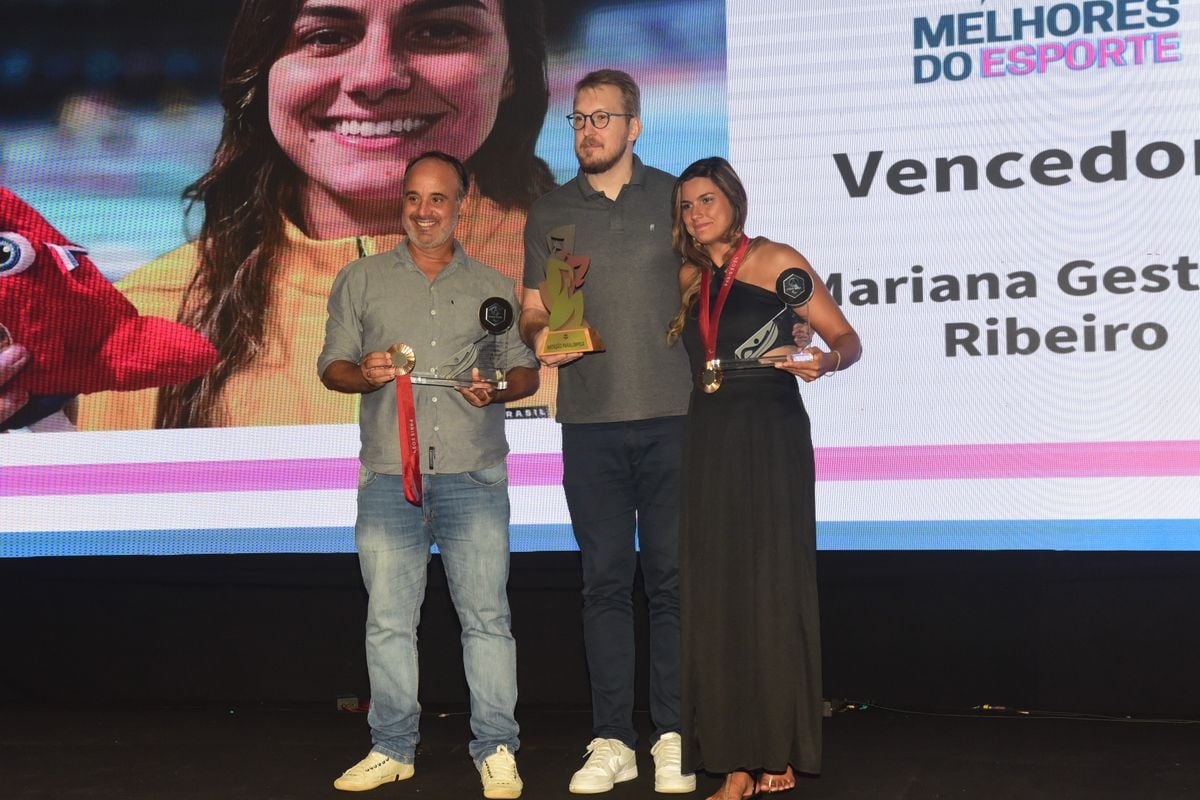 Premiação dos Melhores de 2024 do esporte capixaba, no salão de eventos do Clube Alvares Cabral, Vitória. por Carlos Alberto Silva