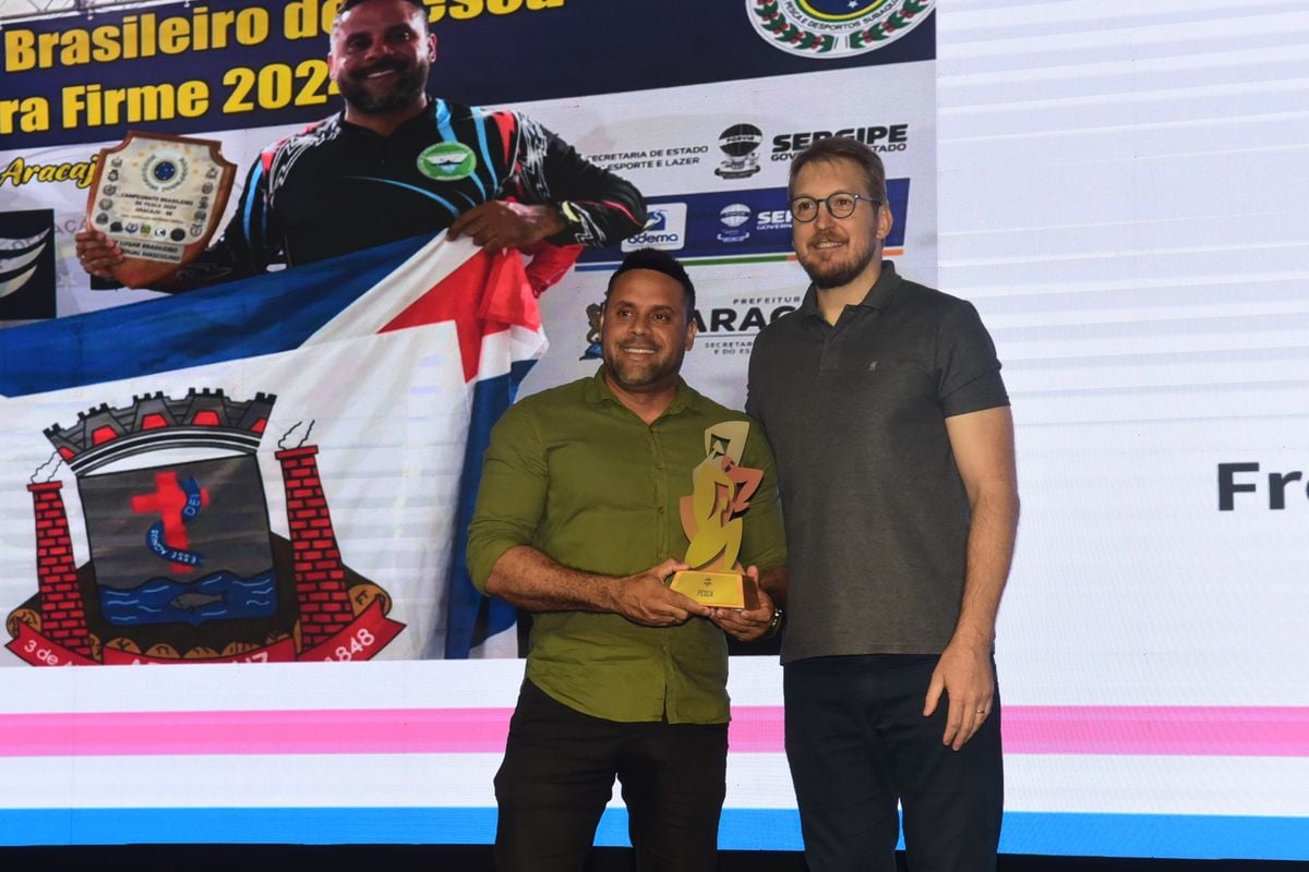 Premiação dos Melhores de 2024 do esporte capixaba, no salão de eventos do Clube Alvares Cabral, Vitória. por Carlos Alberto Silva