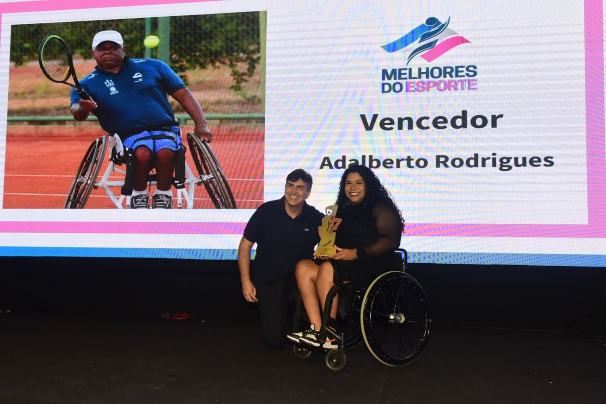 Premiação dos Melhores de 2024 do esporte capixaba, no salão de eventos do Clube Alvares Cabral, Vitória. por Carlos Alberto Silva