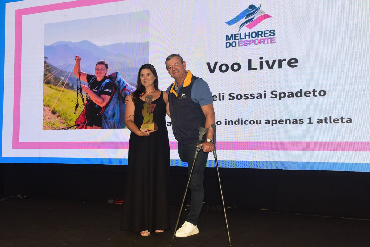 Premiação dos Melhores de 2024 do esporte capixaba, no salão de eventos do Clube Alvares Cabral, Vitória. por Carlos Alberto Silva