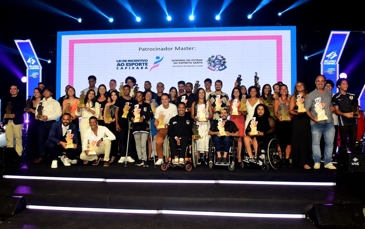 Premiação dos Melhores de 2024 do esporte capixaba, no salão de eventos do Clube Alvares Cabral, Vitória. por Carlos Alberto Silva