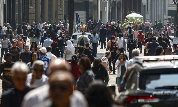 População brasileira, movimento nas ruas
