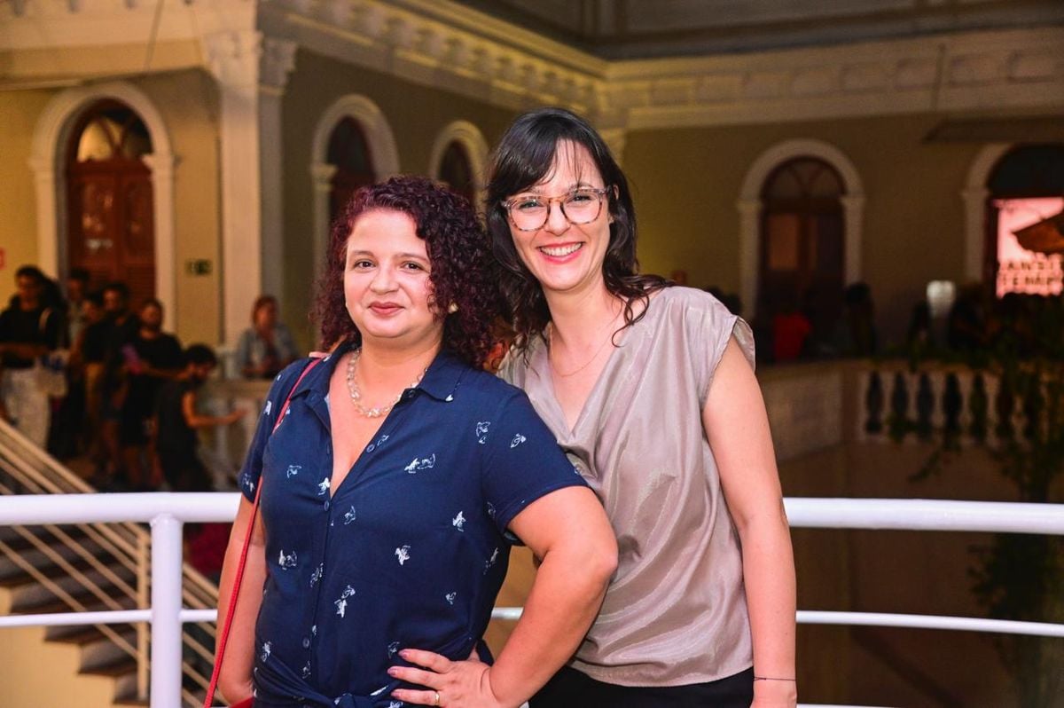 A diretora do Instituto Cultural Vale, Luciana Gondim, com a diretora do Museu Vale, Claudia Afonso