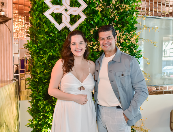 Débora Herzog e Dorion Soares