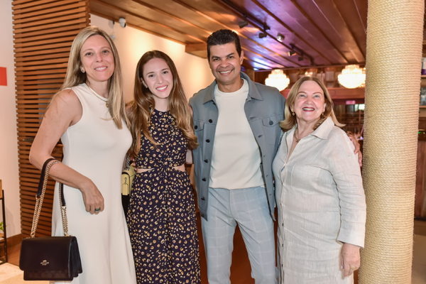 Flavia, Ana Carolina Casotti, Dorion Soares e Conceição Badke