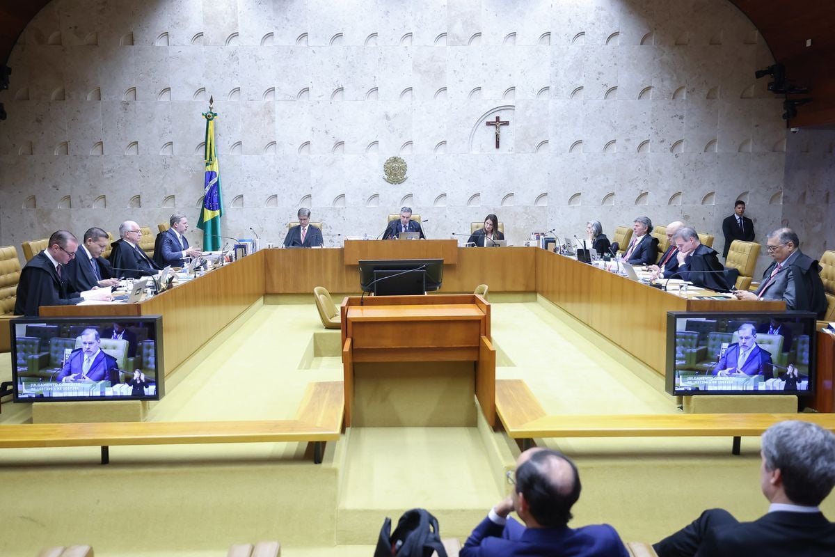 Ministros do STF durante sessão plenária neste mês de dezembro