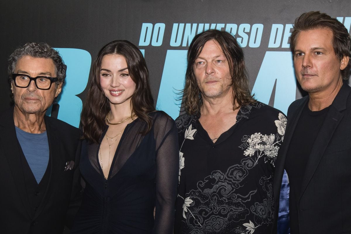 Ian McShane, Ana de Armas, Norman Reedus e Len Wiseman durante tapete vermelho do filme 'Bailarina' na CCXP24 na tarde deste domingo (08)