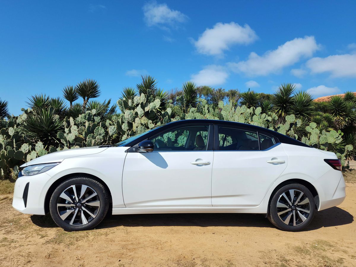 Nissan Sentra Exclusive