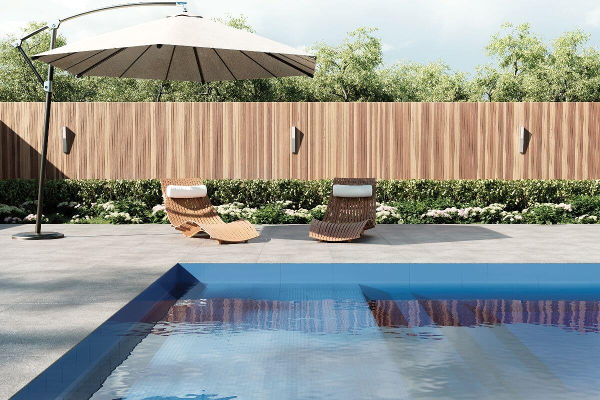 A decoração ajuda a deixar a casa pronta para o verão (Imagem: Série Oceanic, Incepa/Roca Brasil Cerámica)