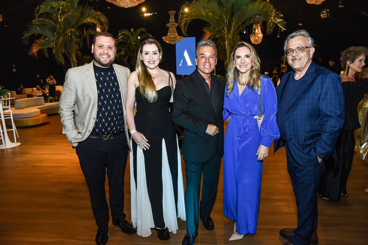 Karluanna Giuberti, Luam Giuberti, Ivan Aguilar, Shirley e Ariosto Santos
