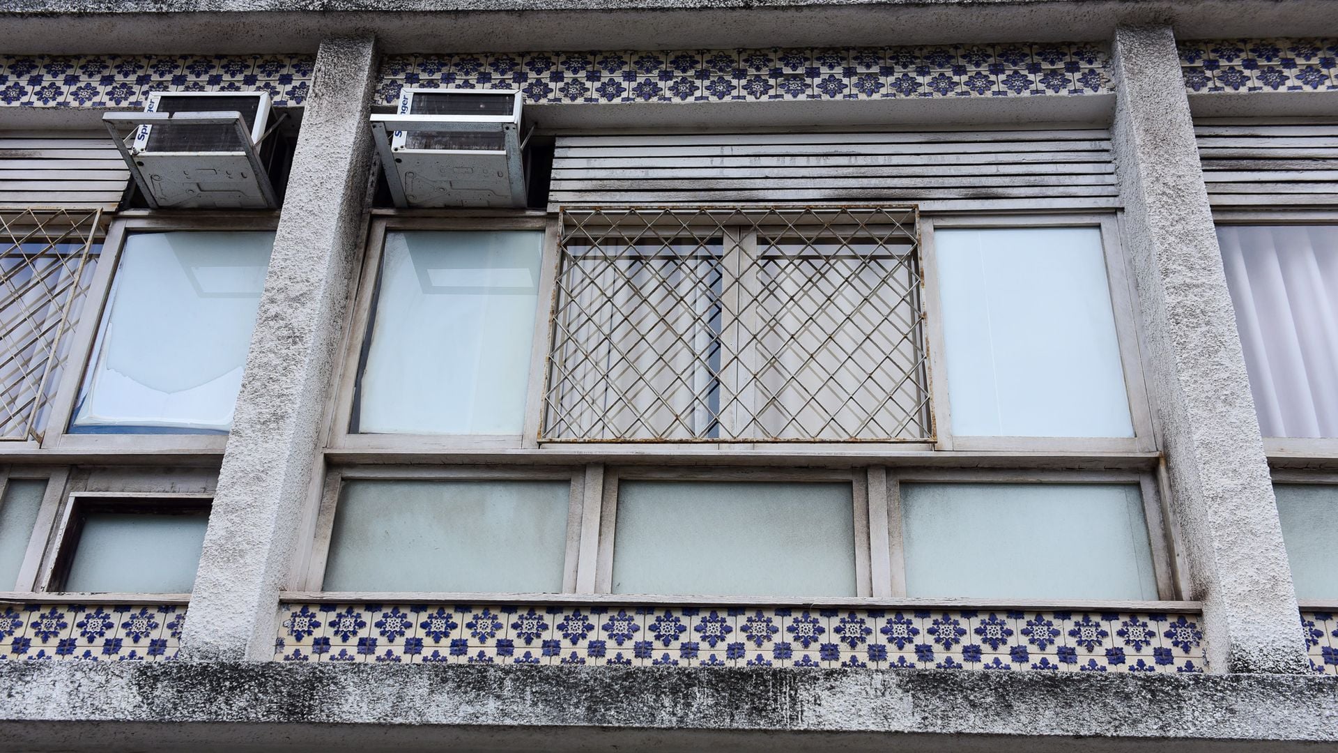 Rua Aleixo Netto no bairro Praia do Canto