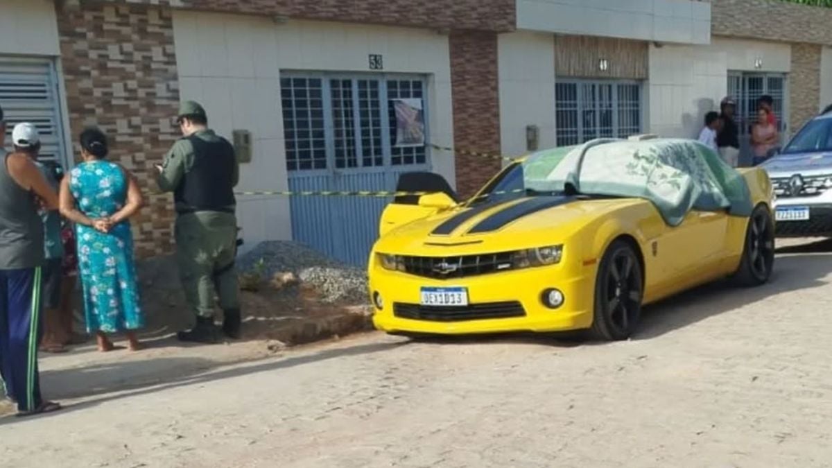 Kleber Macena, 27, foi alvejado por cerca de cinco disparos dentro do próprio carro de luxo