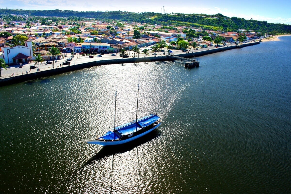 Porto Seguro reúne belezas naturais e é rica em história (Imagem: Joa Souza | Shutterstock)