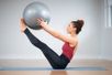 O pilates ajuda a fortalecer os músculos centrais do corpo  (Imagem: PeopleImages.com &#8211; Yuri A | Shutterstock)