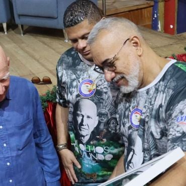 Imagem - Sebastião Salgado foi tema de escola de samba ameaçada por prefeito no ES