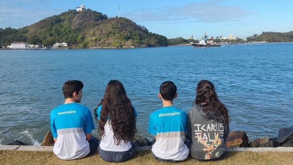 Escola Monteiro oferece formação ampla, focada em habilidades e competências, na humanização e na felicidade no aprender