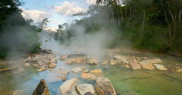 Os segredos do rio fervente, também conhecido como Shanay-Timpishka ou La Bomba, faz parte de um afluente do poderoso rio Amazonas, no Peru, e só agora está sendo desvendado pelos cientistas.