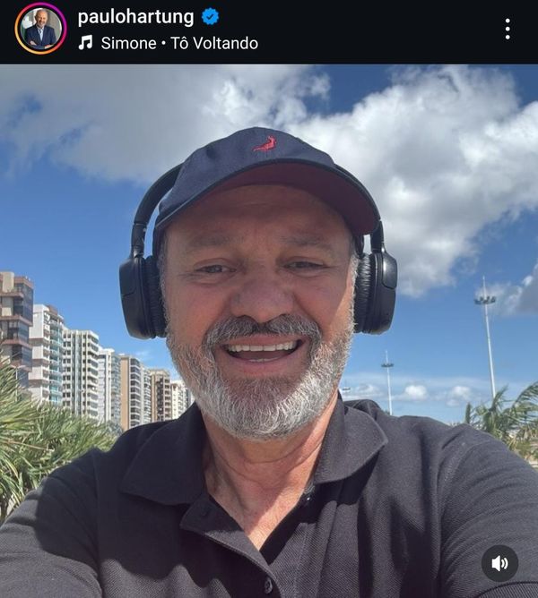 Paulo Hartung posta foto de pedal na orla da Praia de Camburi, em Vitória