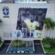 Imagem - Eleito melhor do mundo, Vini Jr recebe homenagem com foto na fachada da CBF