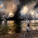 Imagem - Shows de fogos dão boas-vindas a 2025 de Norte a Sul do ES
