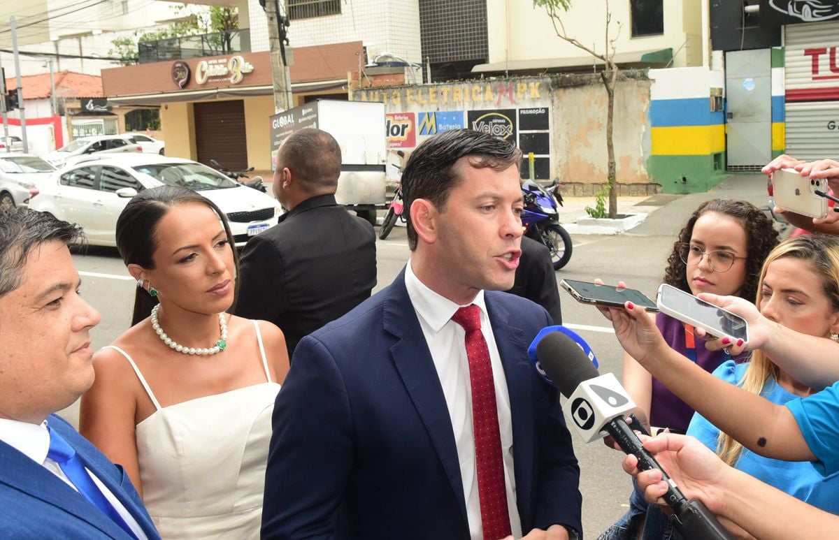 Arnaldinho Borgo toma posse no segundo mandato como prefeito de Vila Velha   por Carlos Alberto Silva