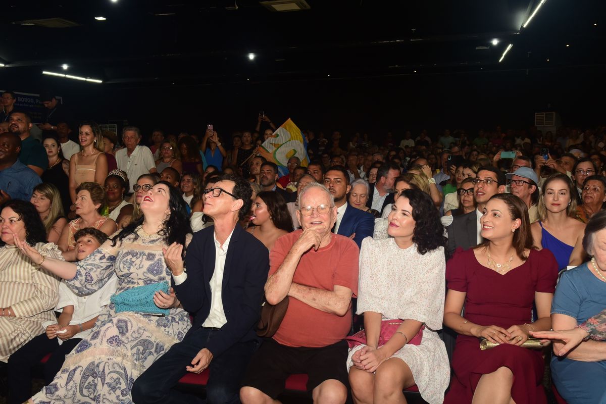 Arnaldinho Borgo toma posse no segundo mandato como prefeito de Vila Velha   por Carlos Alberto Silva