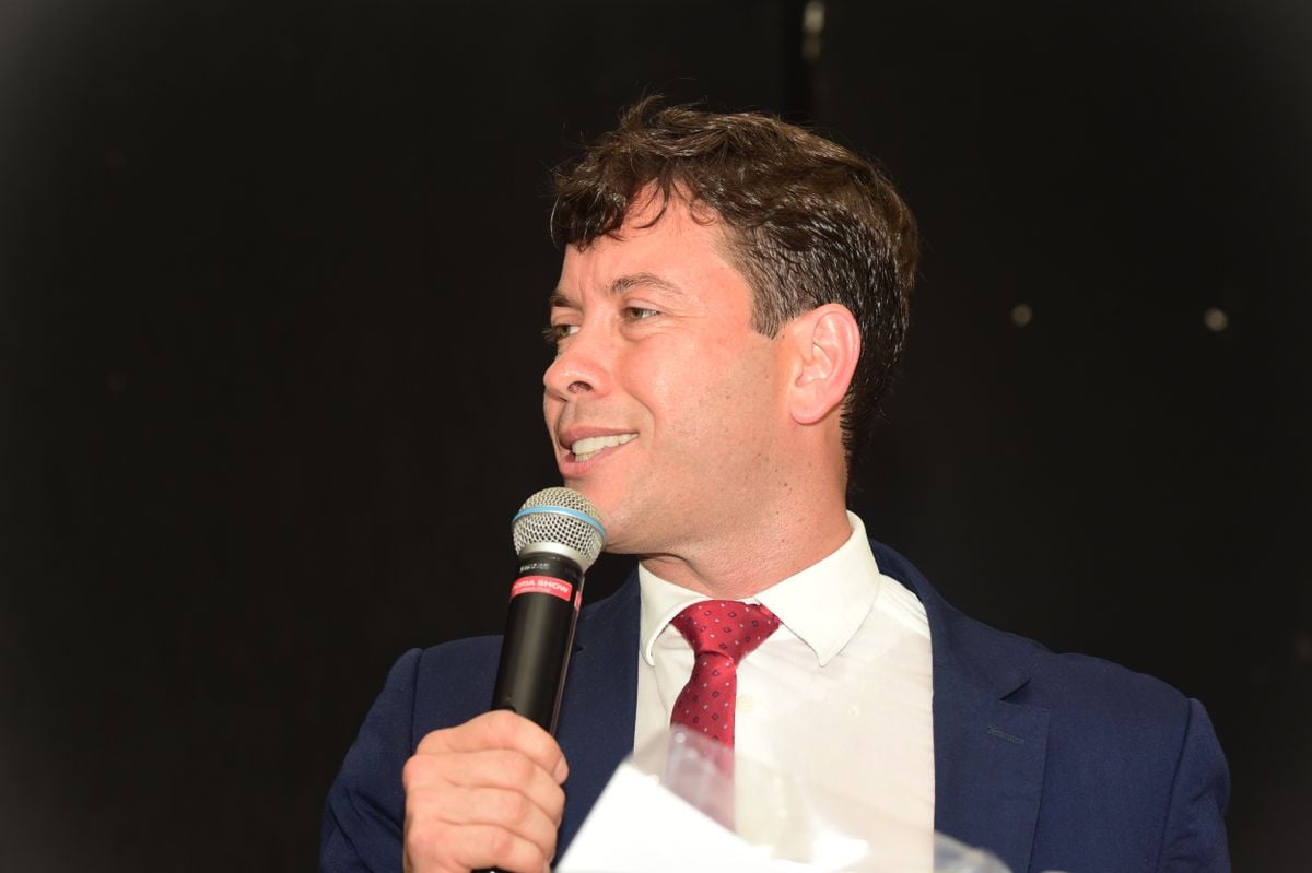 Arnaldinho toma posse 