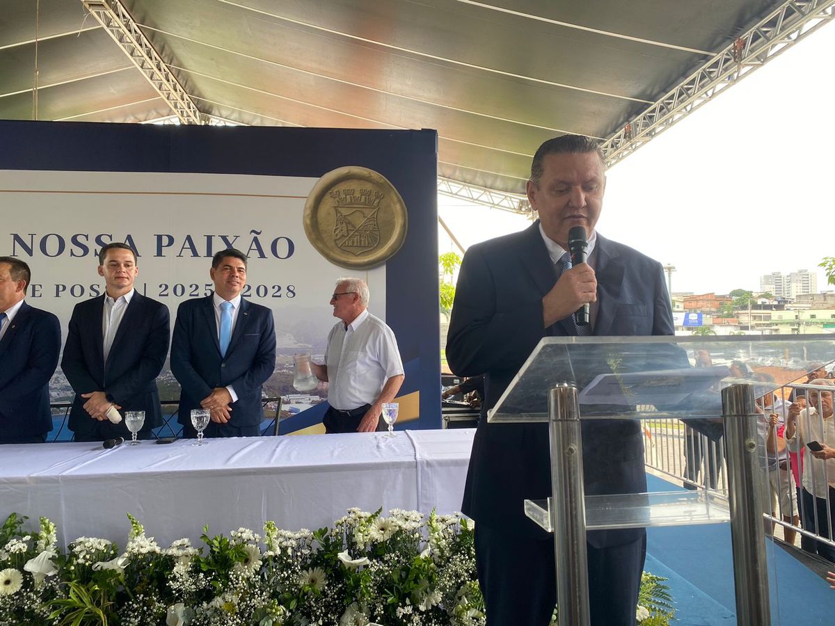 Prefeito Euclério Sampaio toma posse em seu segundo mandato em Cariacica por Tiago Alencar