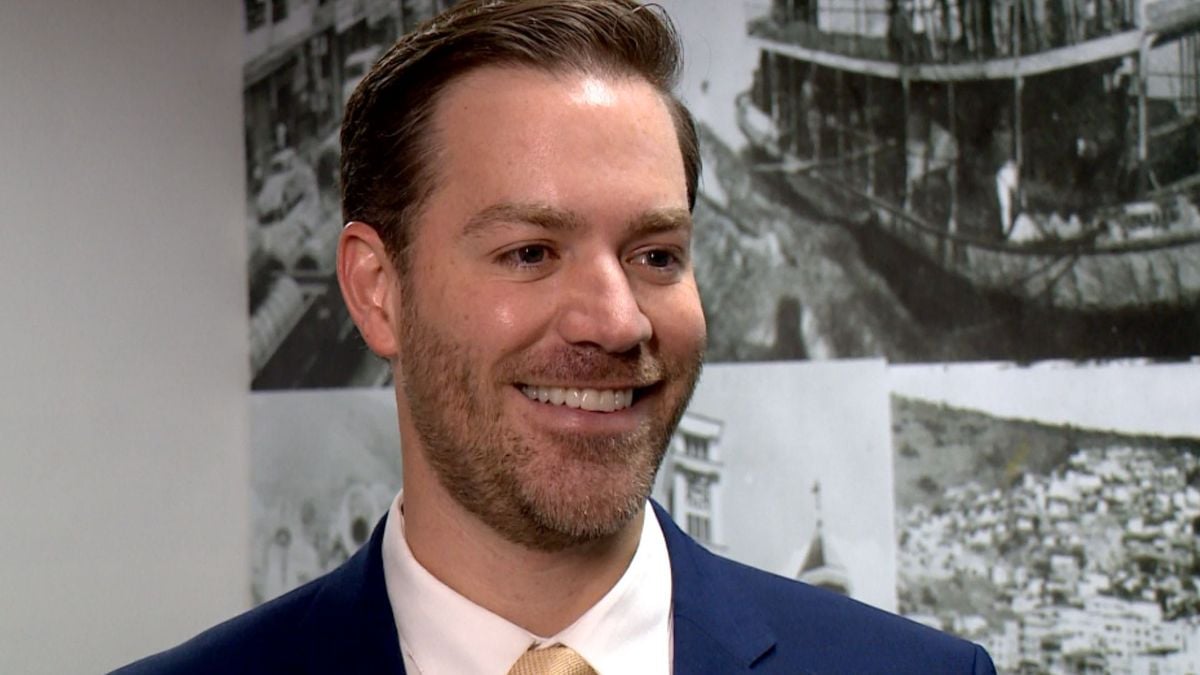 Renzo toma posse em Colatina e promete combater a insegurança 