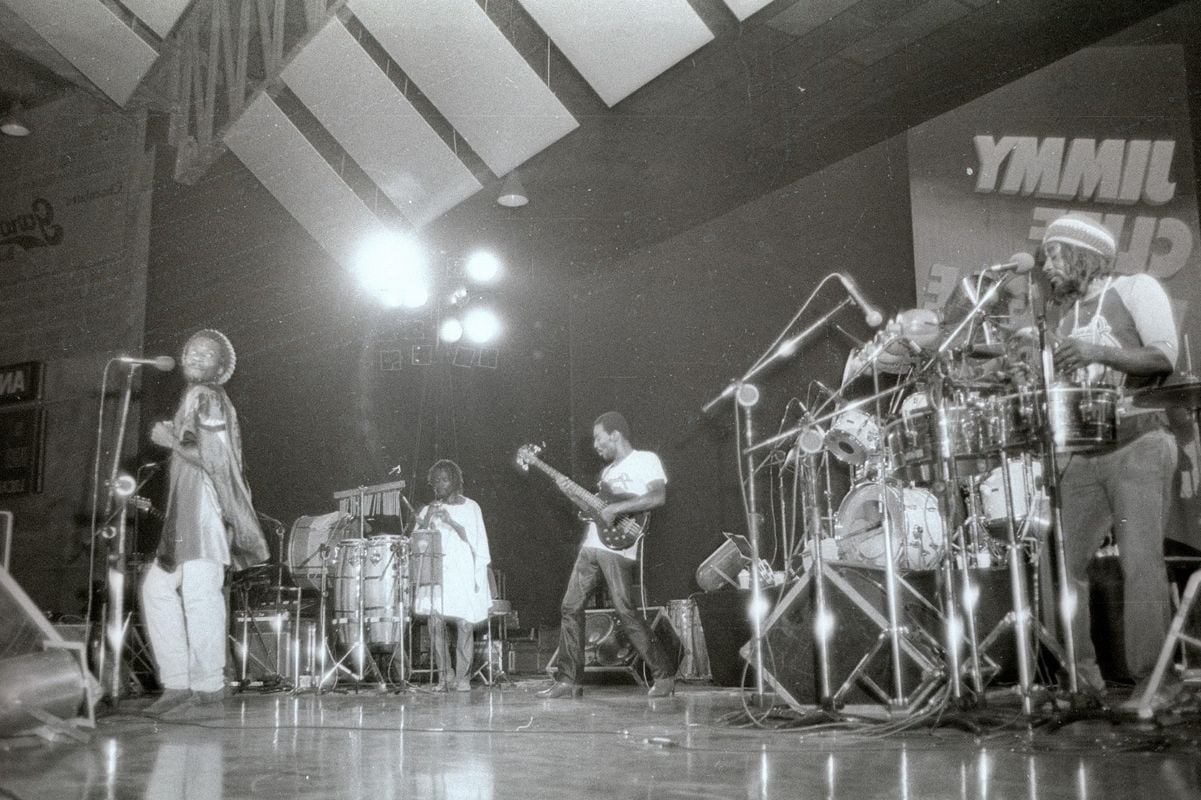 Show do Jimmy Cliff no Ginásio Álvares Cabral, em 1984 por Ailton Lopes