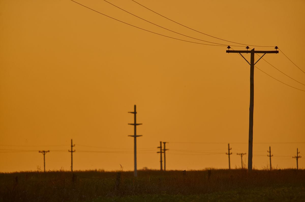 Mais de 14 famílias estão sem energia elétrica há 2 dias em Aracruz 