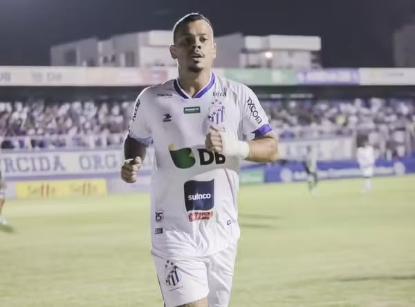 Bernardo; meia; URT; Módulo 2 do Campeonato Mineiro