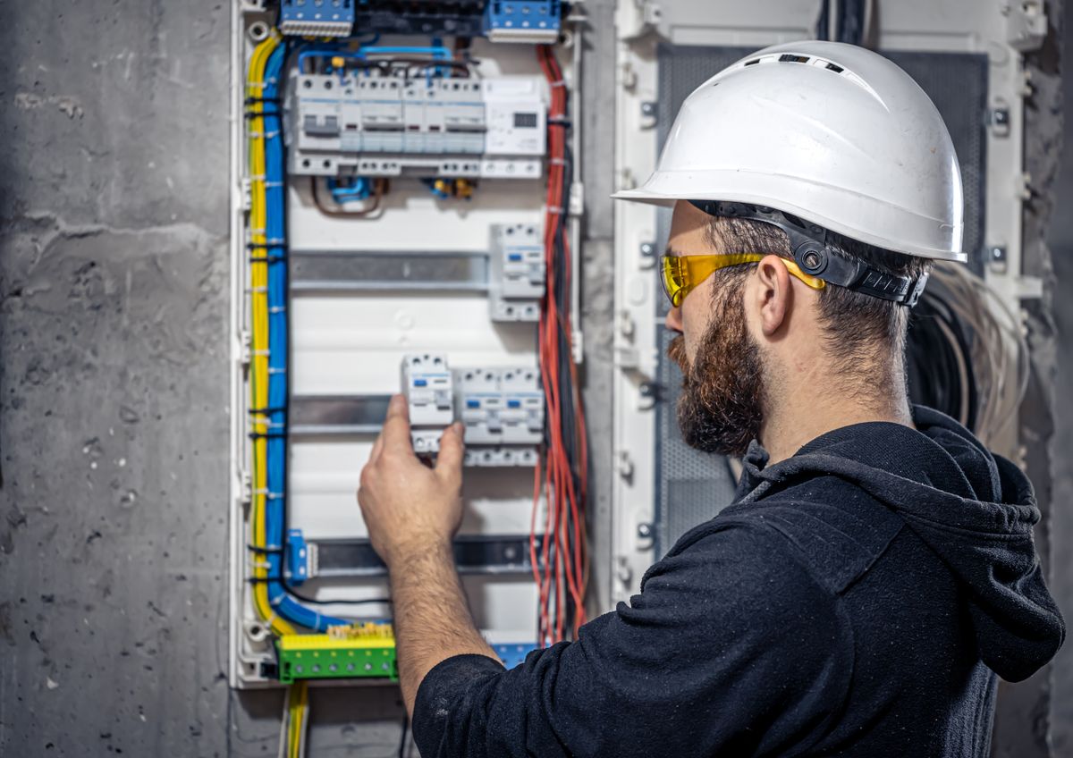 Oportunidades de trabalho para eletricista