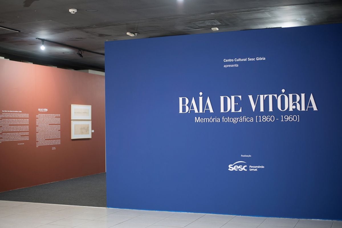 Exposição Memória Fotográfica da Baía de Vitória no Sesc Glória