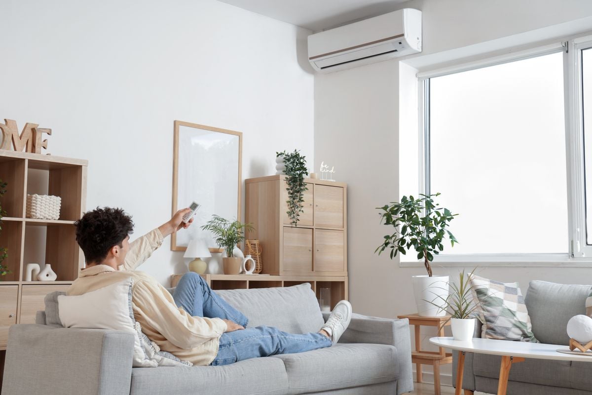 Ar-condicionado é opção mais recomendada para reduzir a temperatura do ar, mas custo maior e manutenção podem ser desvantagens