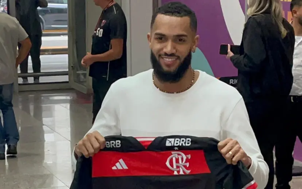 Juninho com a camisa do Flamengo